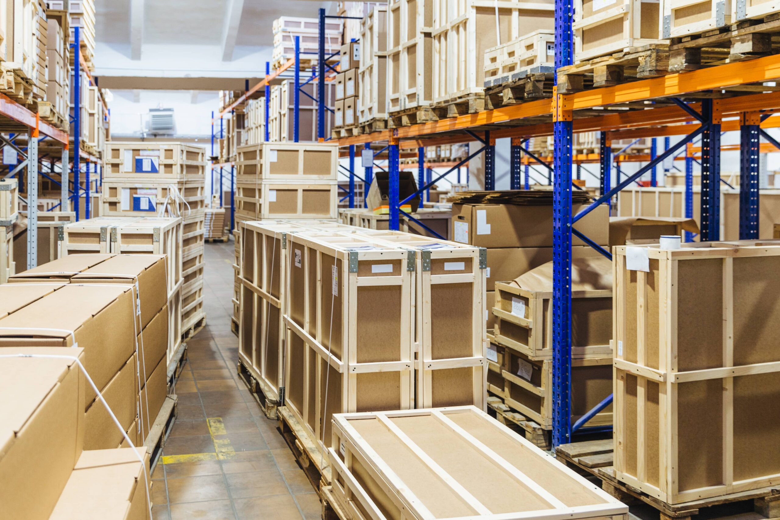 3 Benefits of Freight Furniture Consolidation